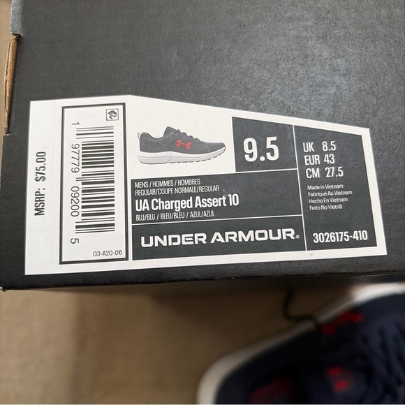 Under Armour Navy Sneakers Red Logo men’s 9.5 new nwt UA charged Assert 10 shoes - Picture 6 of 8